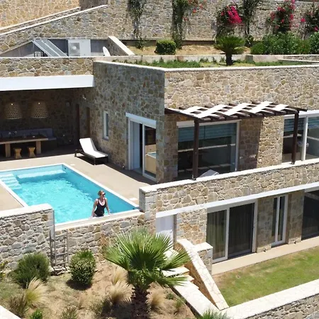Luxury Villa Gialova Lagoon With Private Pool Exterior photo